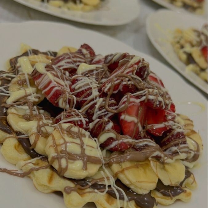 Beyaz Çikolatalı Waffle