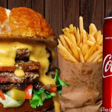 Chit Chat Bacon & Cheese Burger Menü