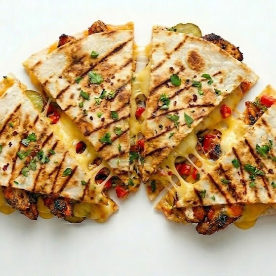 Kaşarlı Cajun Quesadilla
