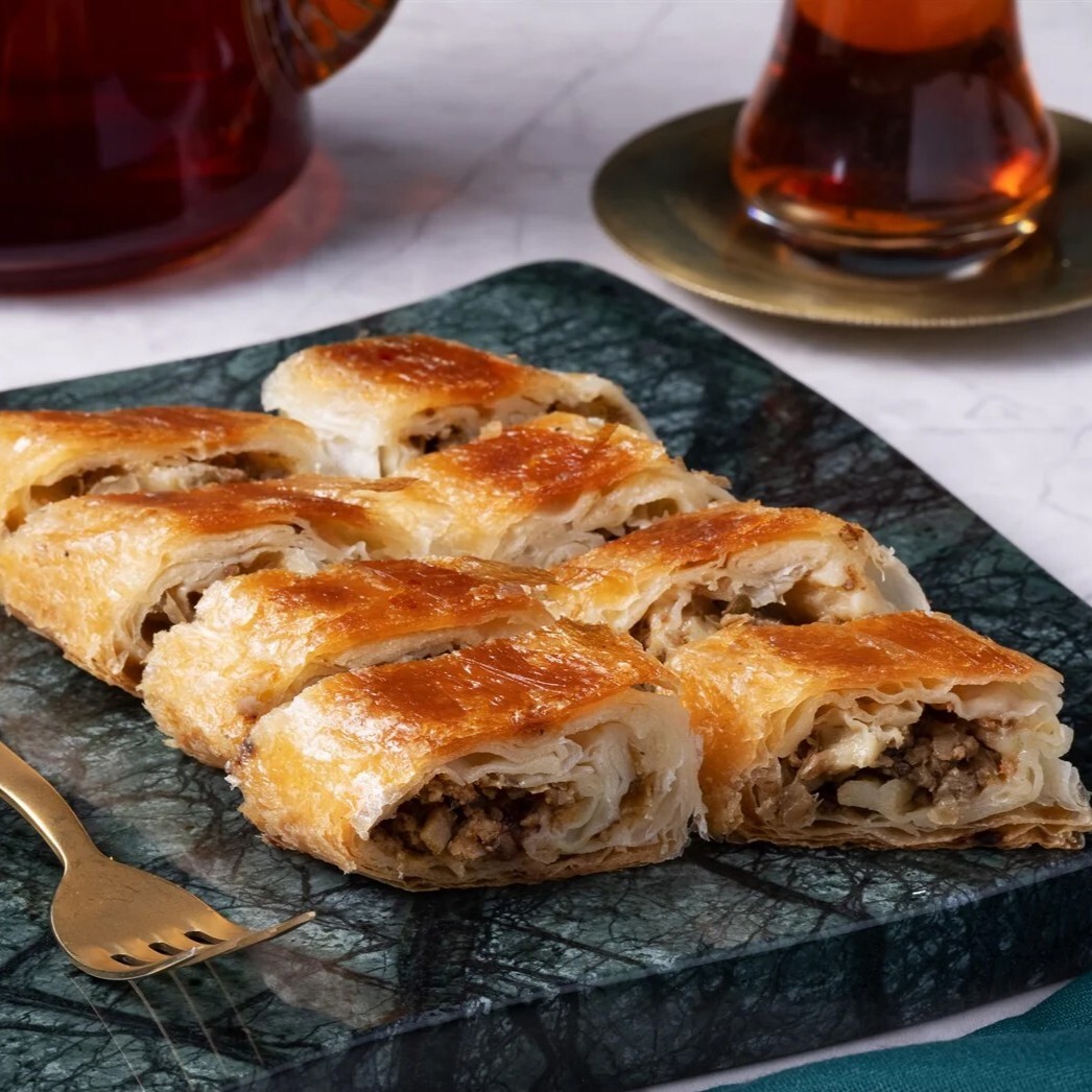 Kıymalı Kol Böreği 1 Kg