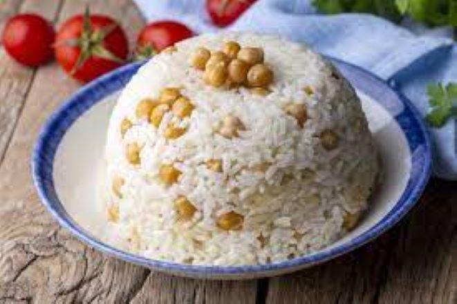 Nohutlu Pilav (250 - 300 gr )