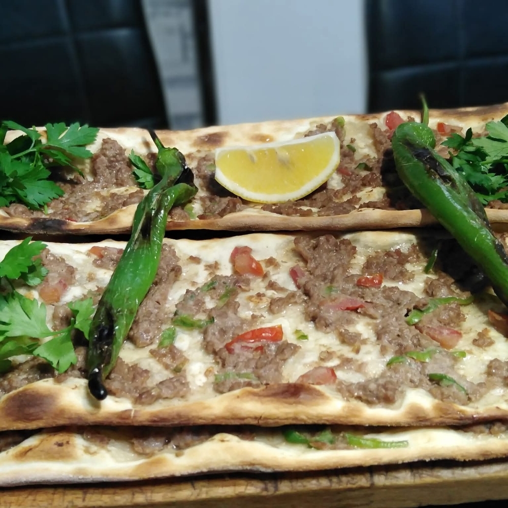 Kıymalı Pide