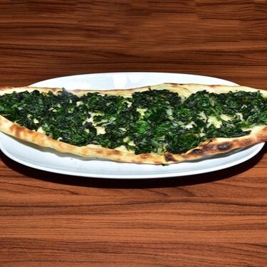 Ispanaklı Pide