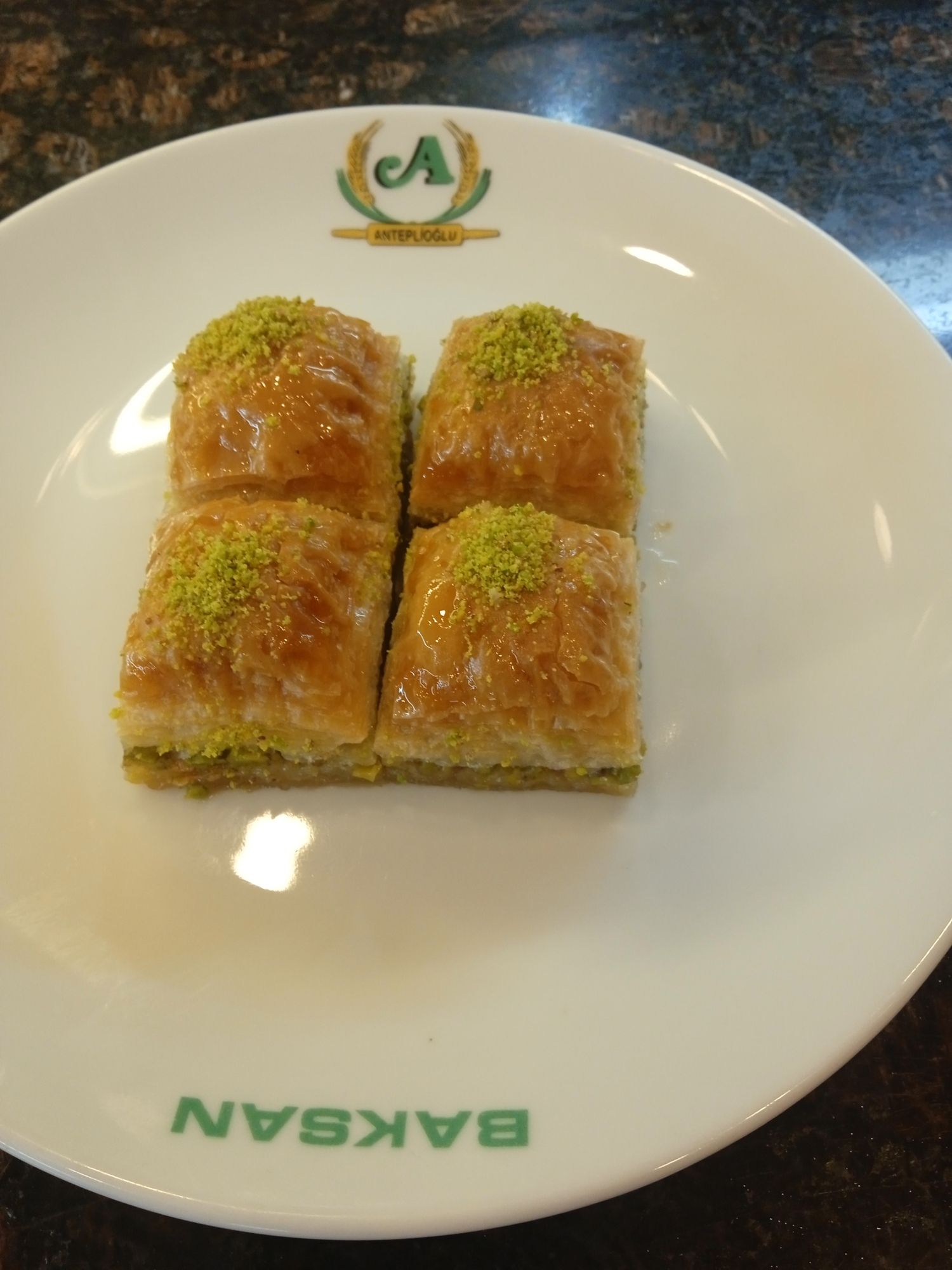 Fıstıklı Baklava (500 gr.)