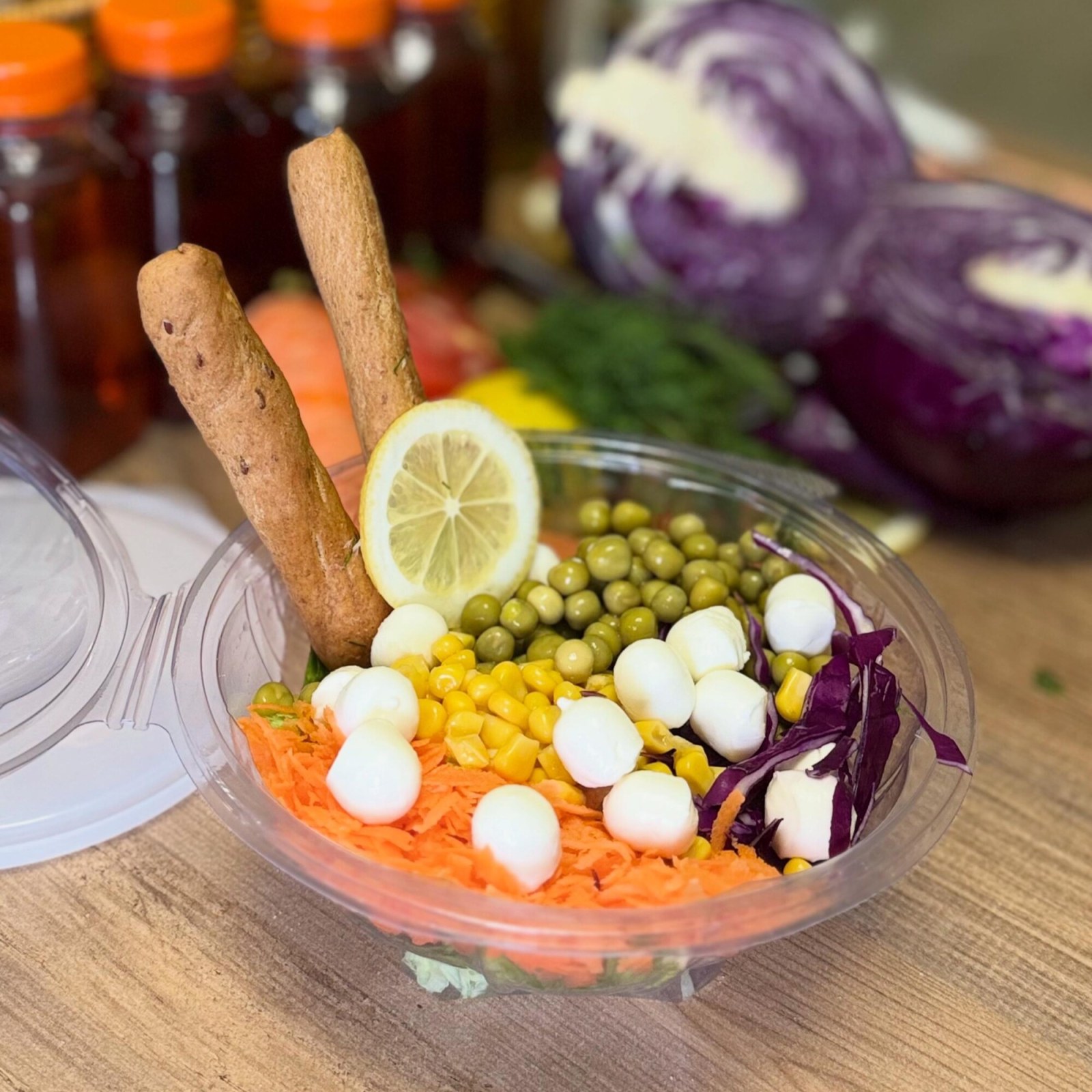 Top Peynirli Mevsim Salata