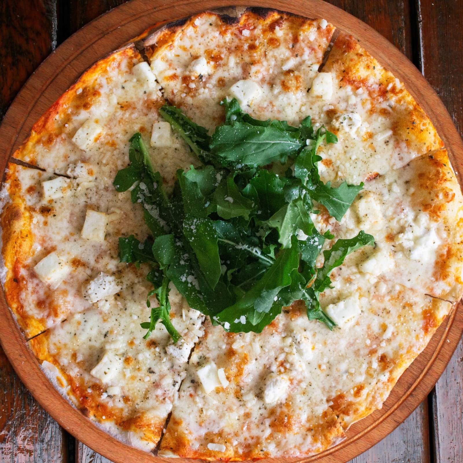 4 Peynirli Pizza
