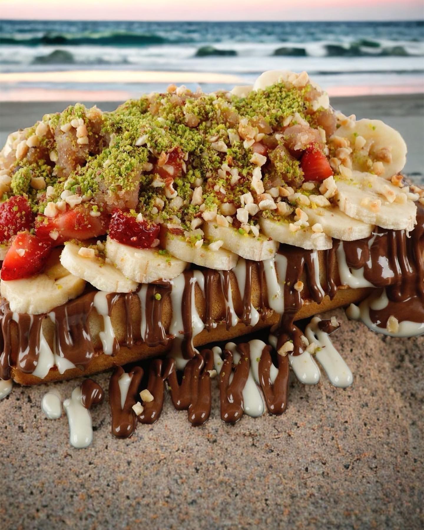 Çılgın Waffle Muz & Çilek (Extra Meyveli)