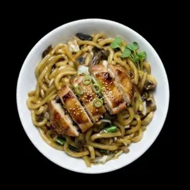 Tavuk Eti Udon