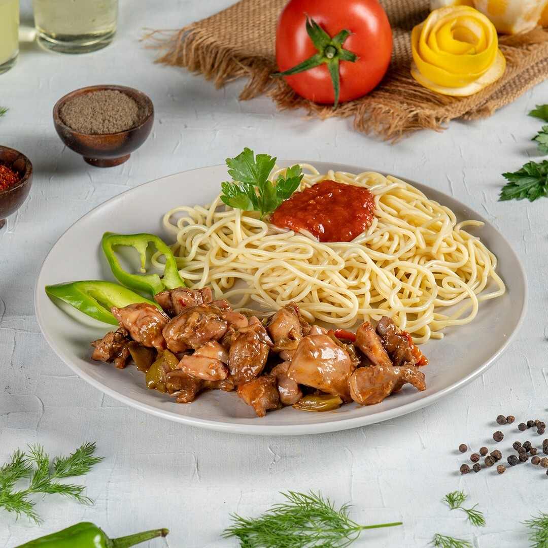Barbekü Soslu Tavuk & Spagetti Makarna 450 GR.