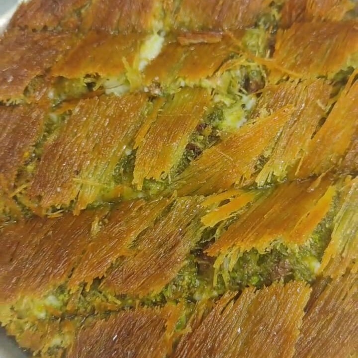 Çıtır Kaymaklı Fıstıklı Hasır Künefe (Orta Boy)