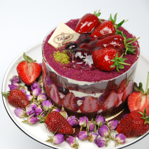 Purple Velvet Pasta (4-6 Kişilik){ Görsel değişiklik gösterebilir}