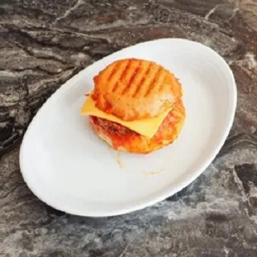 Cheddarlı Islak Hamburger