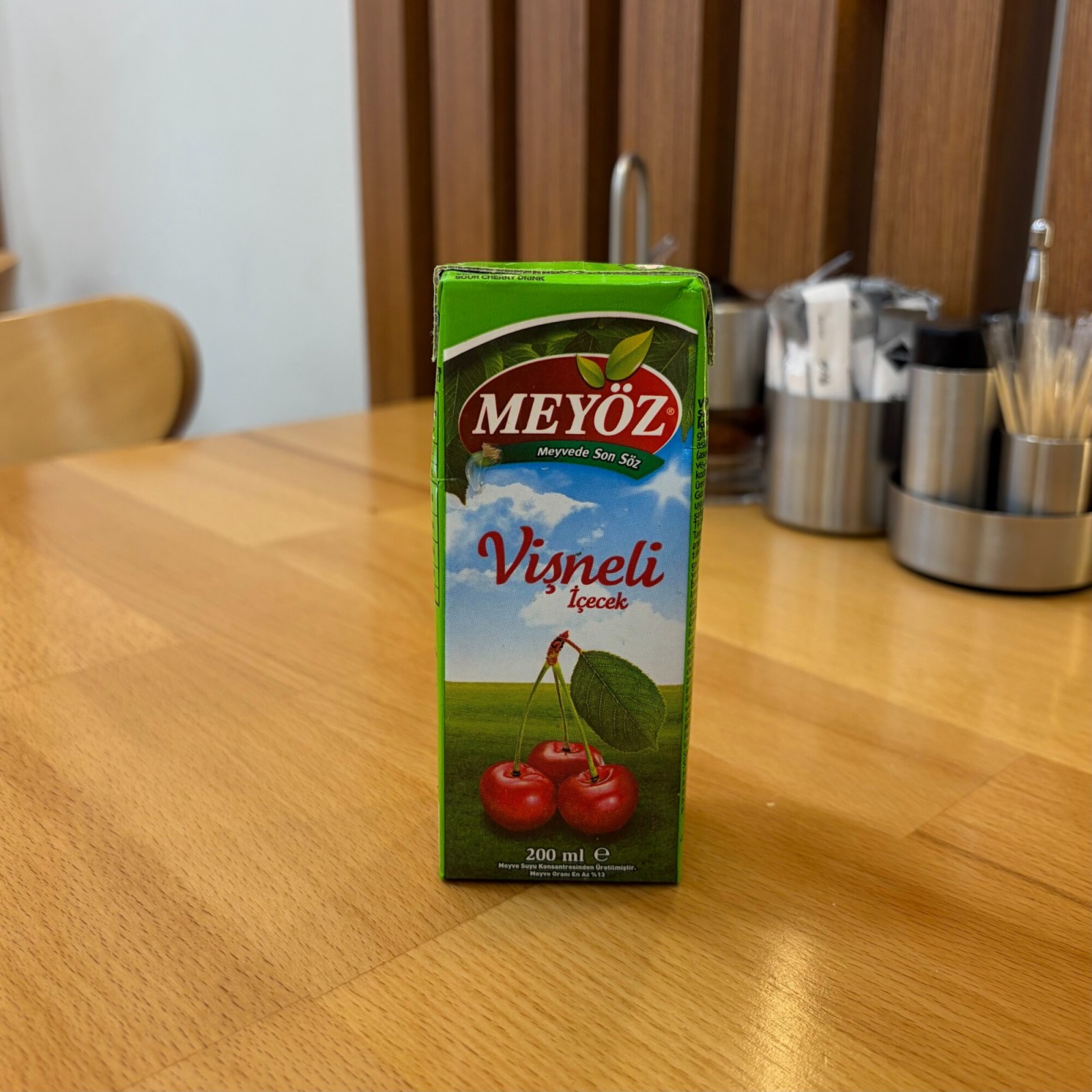 Meyöz Kutu Meyve Suyu Vişne