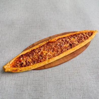 Kuşbaşılı Yumurtalı Pide