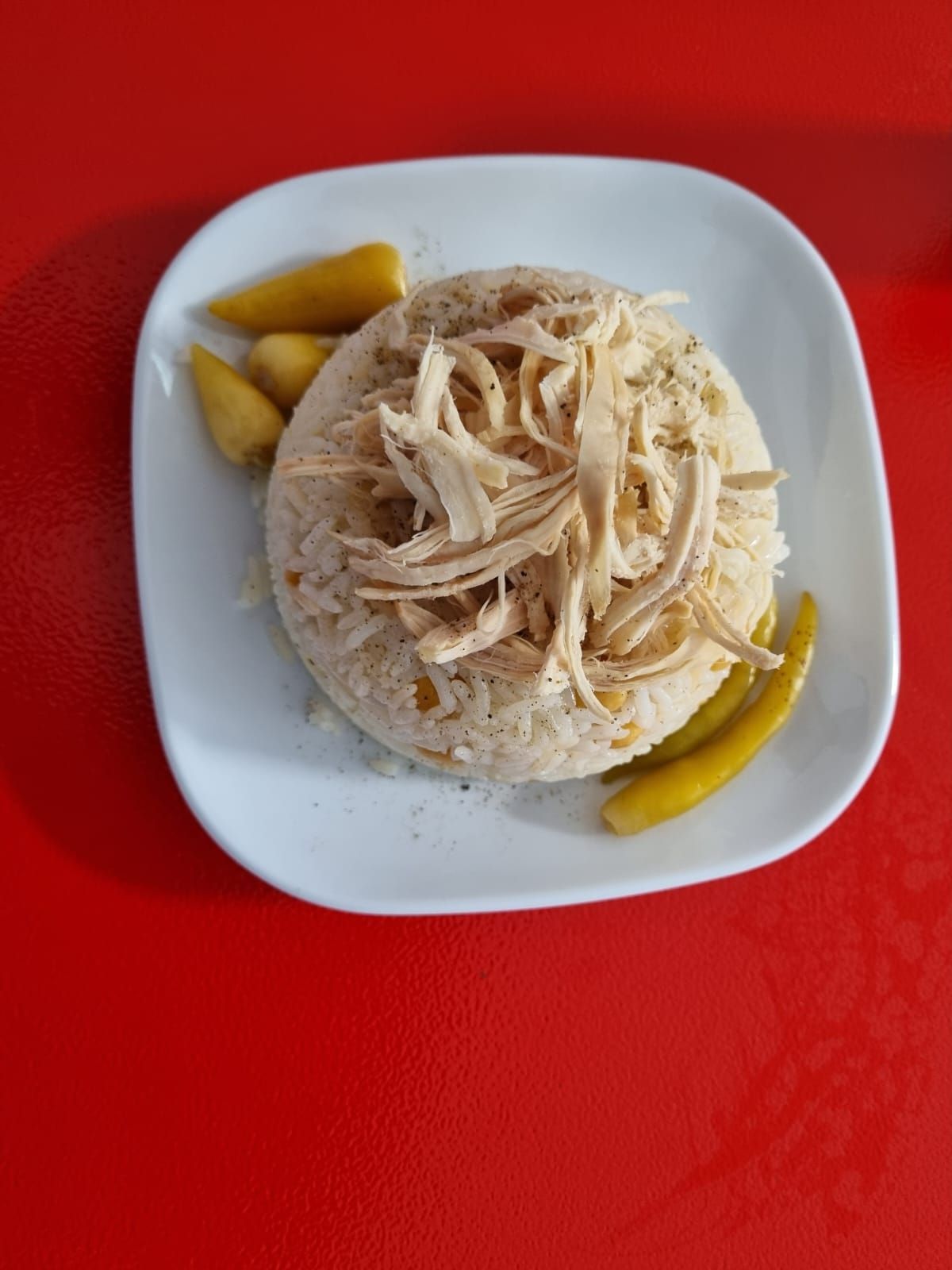 NOHUTLU BOL TAVUKLU PİLAV ------ (200gr Pilav + 200gr Tavuk) ------ YAN ÜRÜN SEÇİMİ YAPINIZ