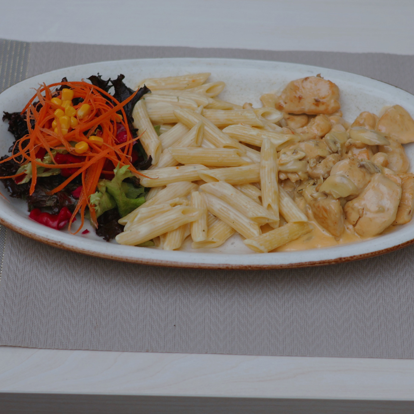 Cheddarlı Tavuk