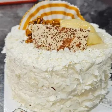 Beyaz Düş Pasta (6 Kişilik)