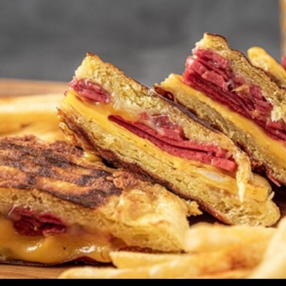 Bazlama Tost Karışık