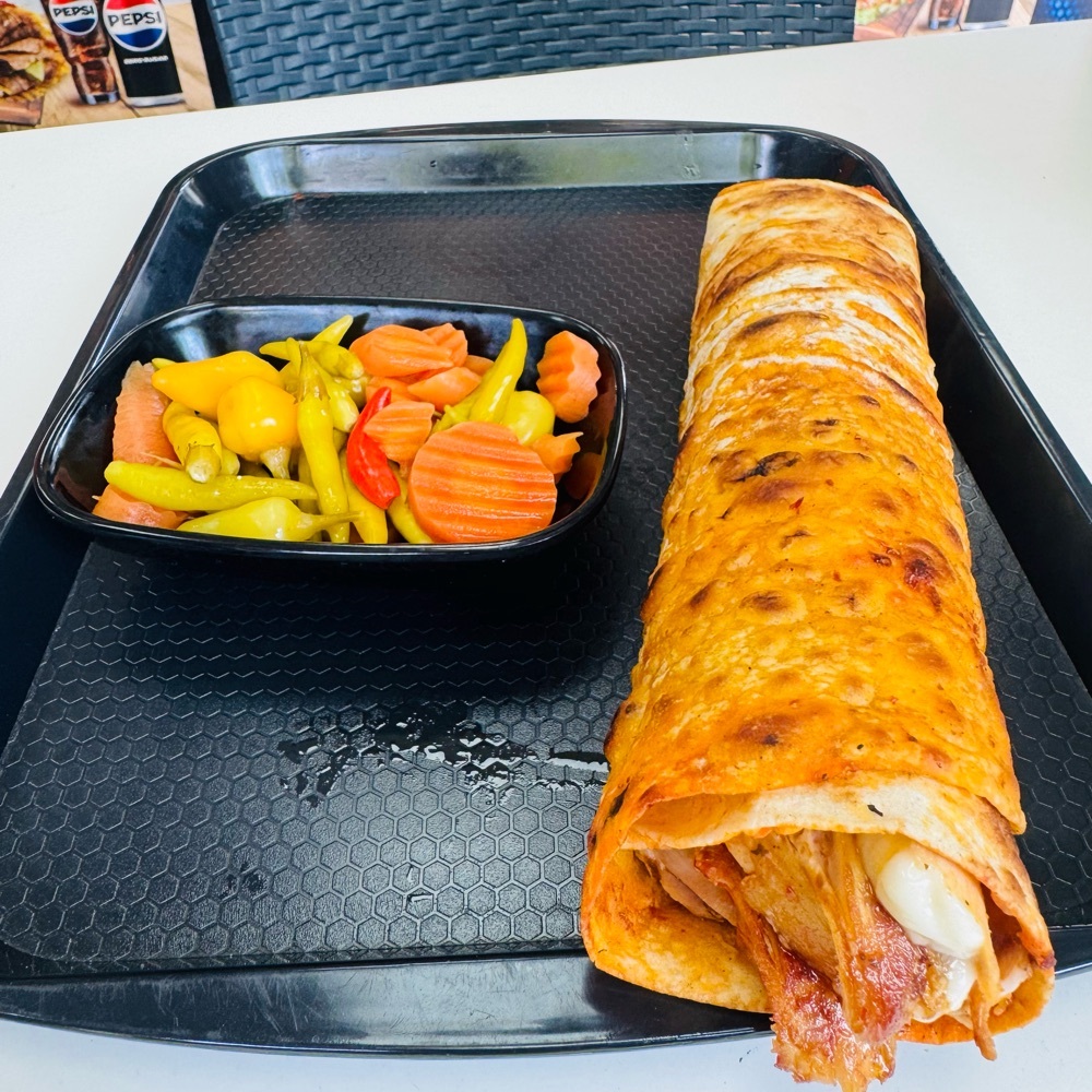 Mega Tavuk Döner Dürüm