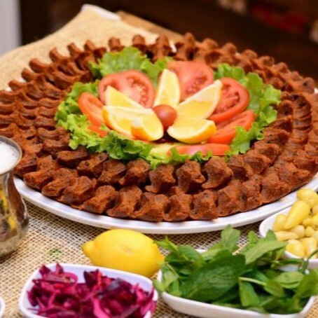1 Kg Çiğ Köfte + Ayran (1 Lt)