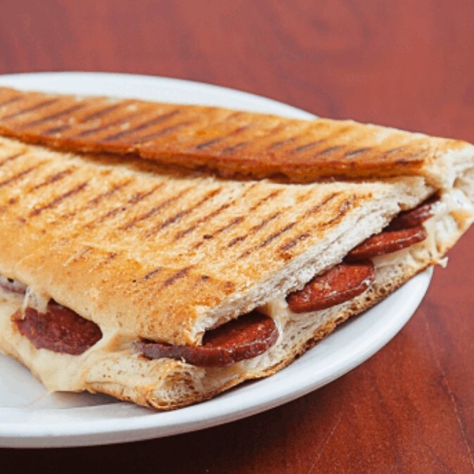 3 Çeyrek Ekmek arası tost