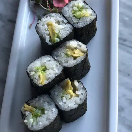 Avokado Maki (6 Pcs.)