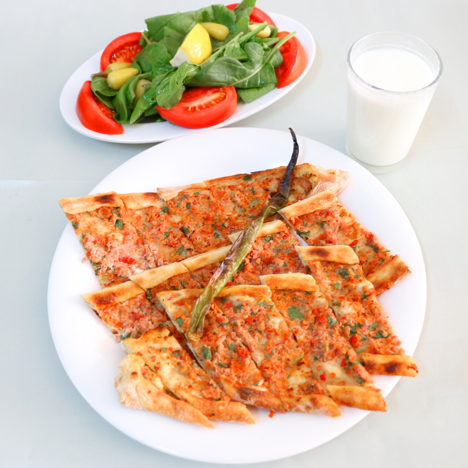 Kıymalı Pide Menü