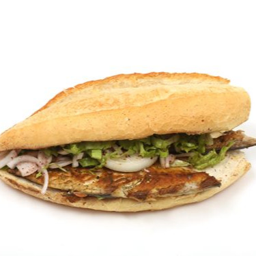 Ekmek Arası Uskumru yarım fleto
