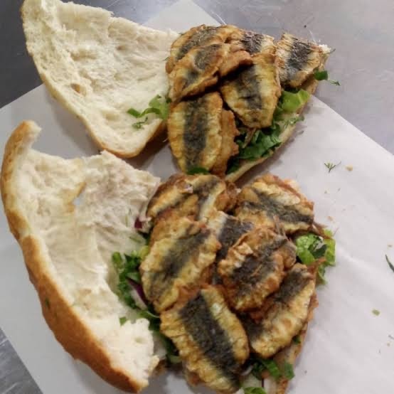 Hamsi Yarım Ekmek kılçıksız