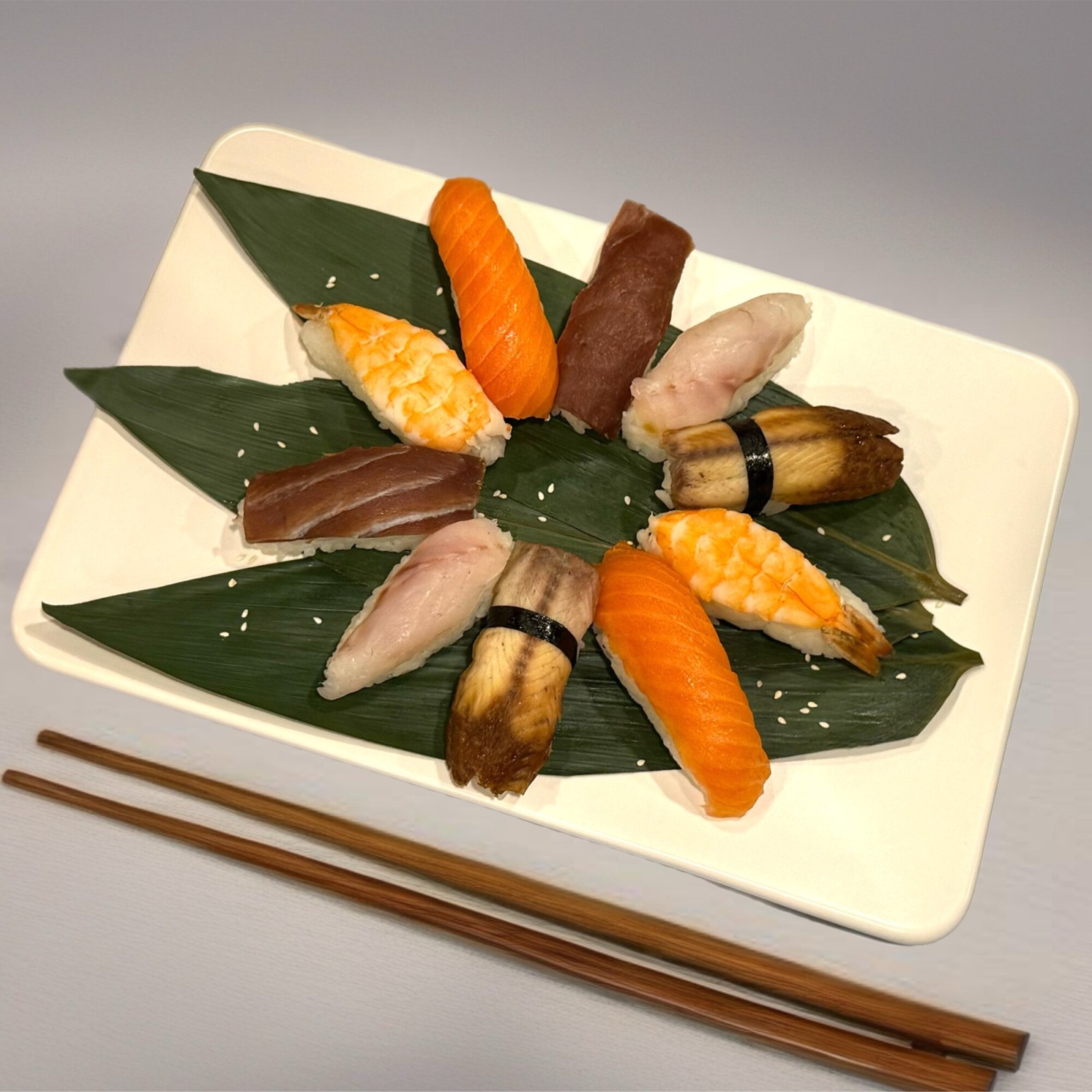 Mix Nigiri (10 pcs.)