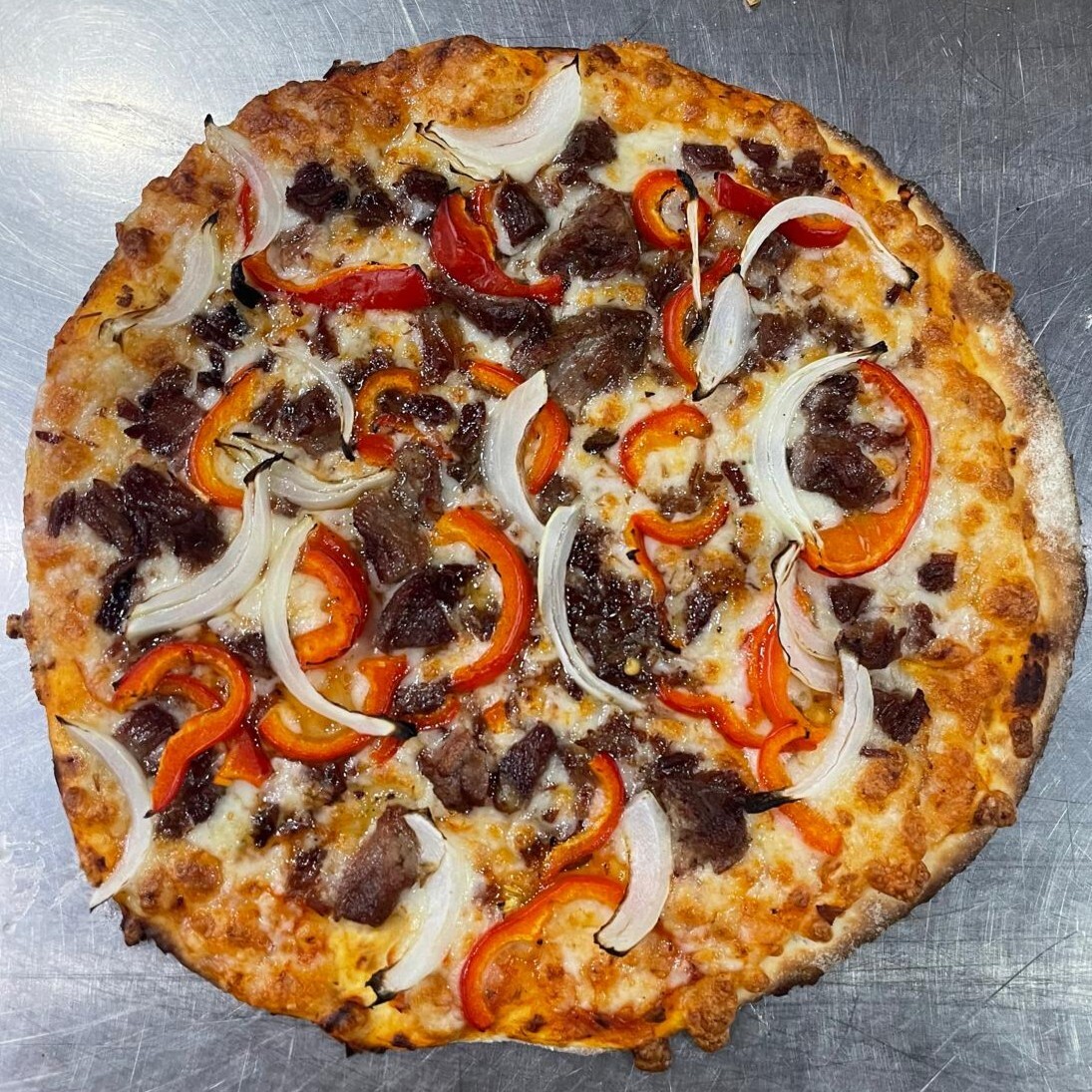 Kavurmalı Pizza (Jumbo)