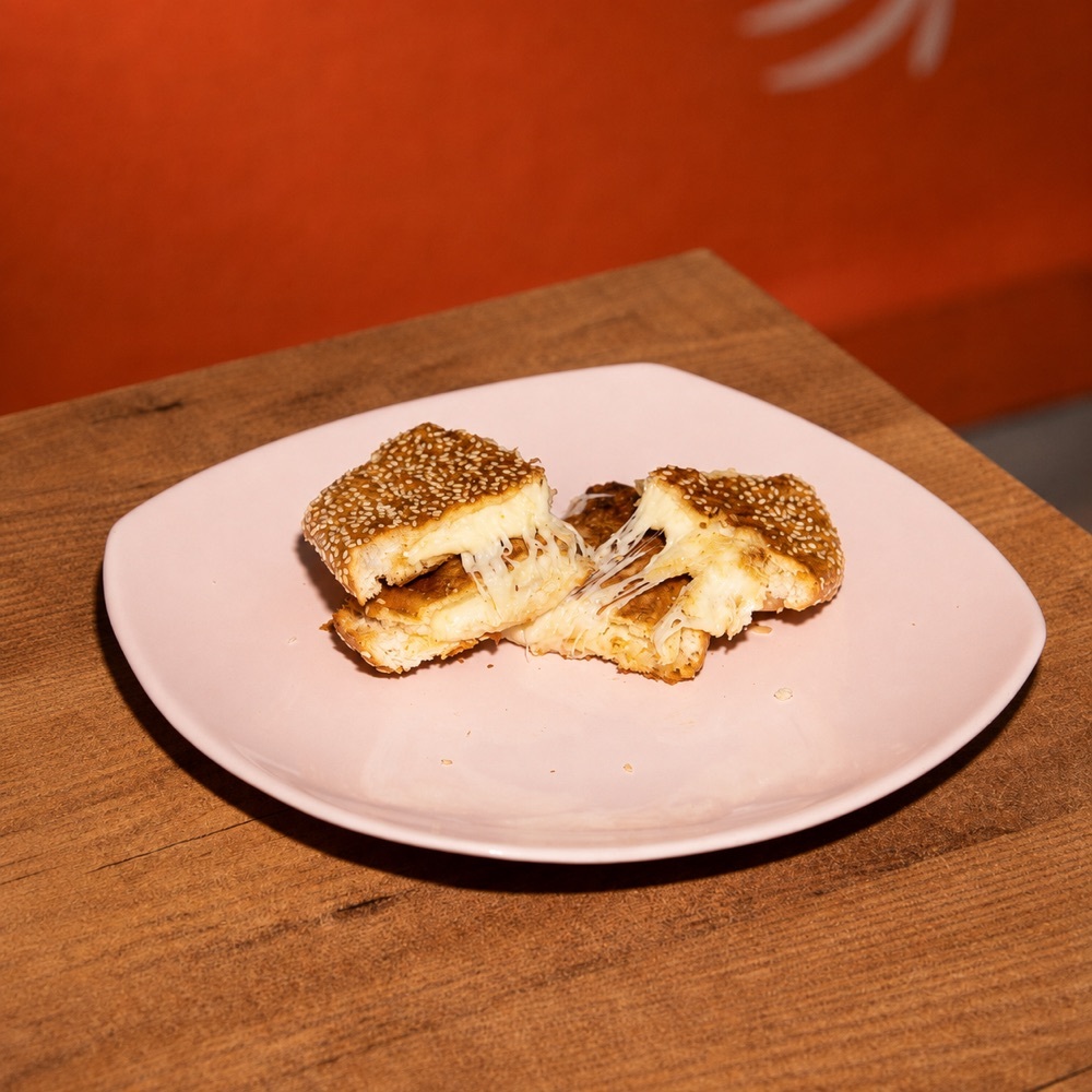 Sade Kaşarlı Tost