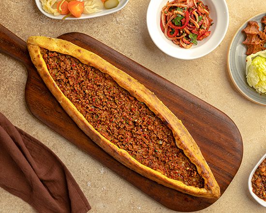 Kıymalı Pide