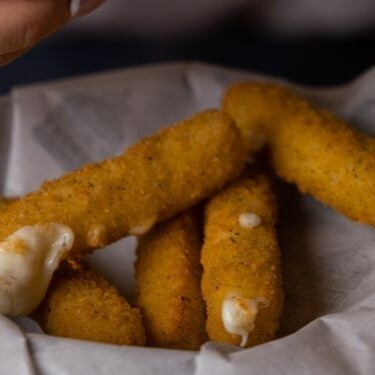 Mozzarella Sticks (3 Adet)