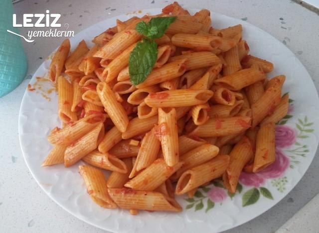 BBQ soslu tavuklu penne Makarna
