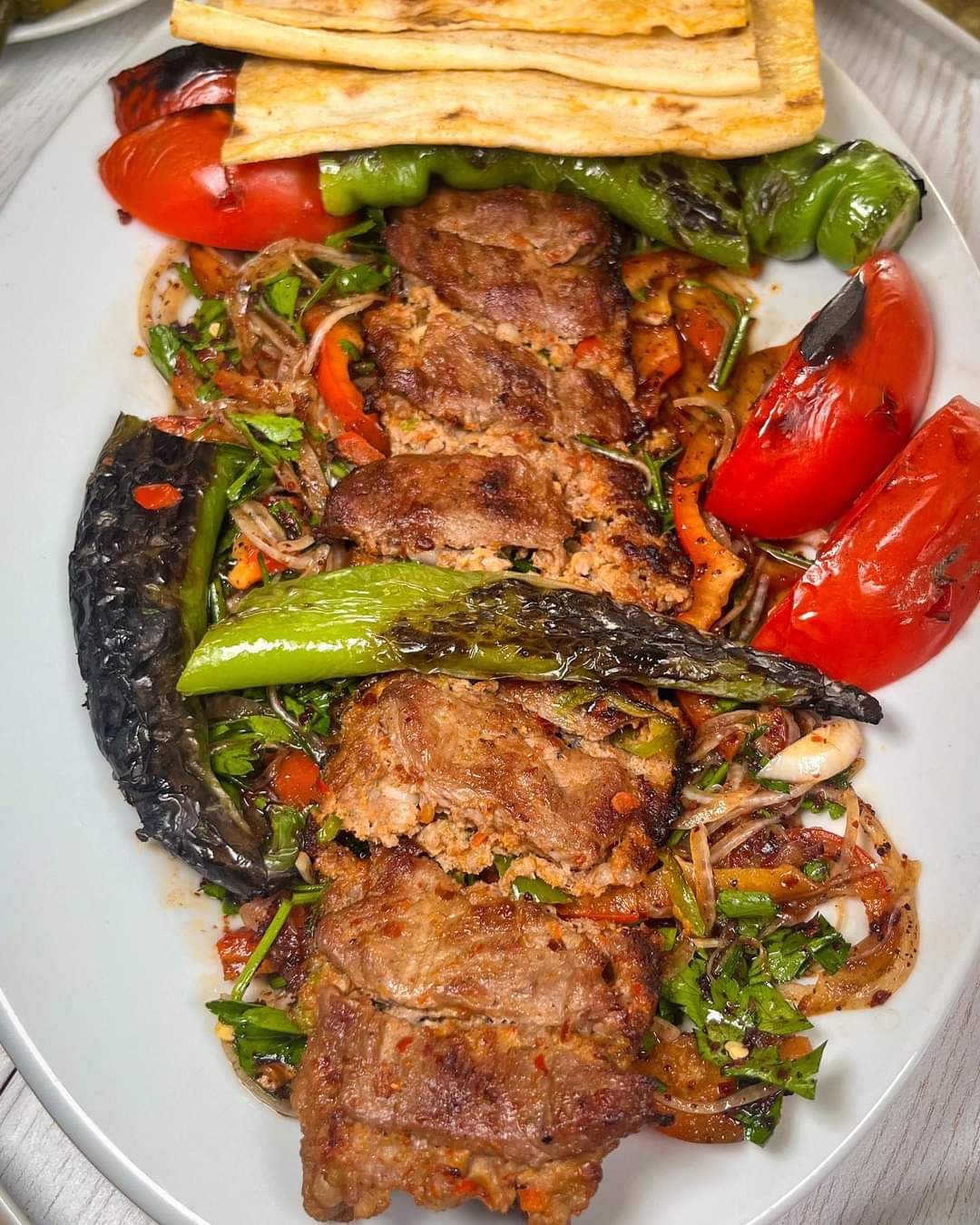 İki Yüzlü Kebap (240 gr.)