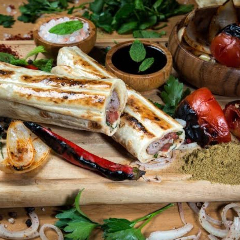 ÇÖP ŞİŞ DÜRÜM+AYRAN(HEDİYE)