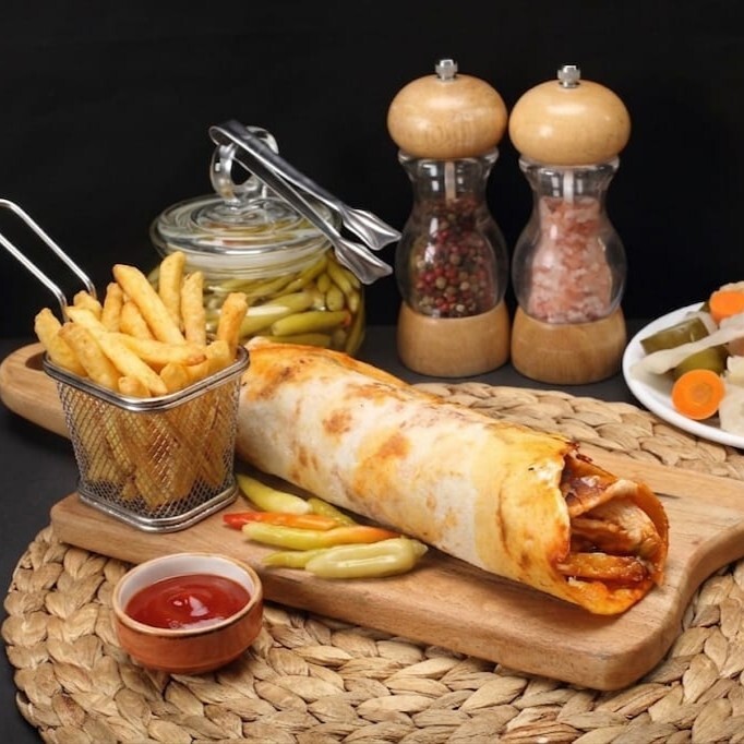 (5 Adet) Hatay Usulü Tavuk Döner Dürüm (100 gr) + Patates Kızartması