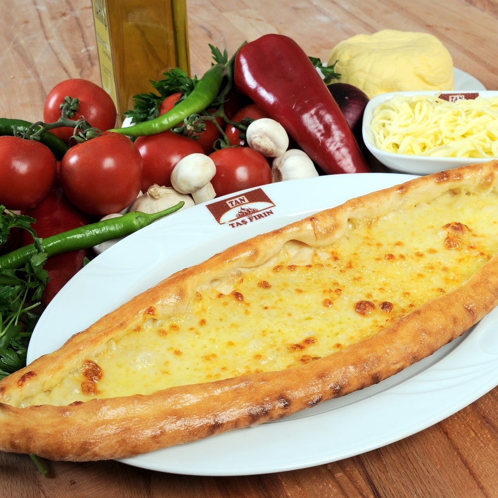 Kaşarlı Pide