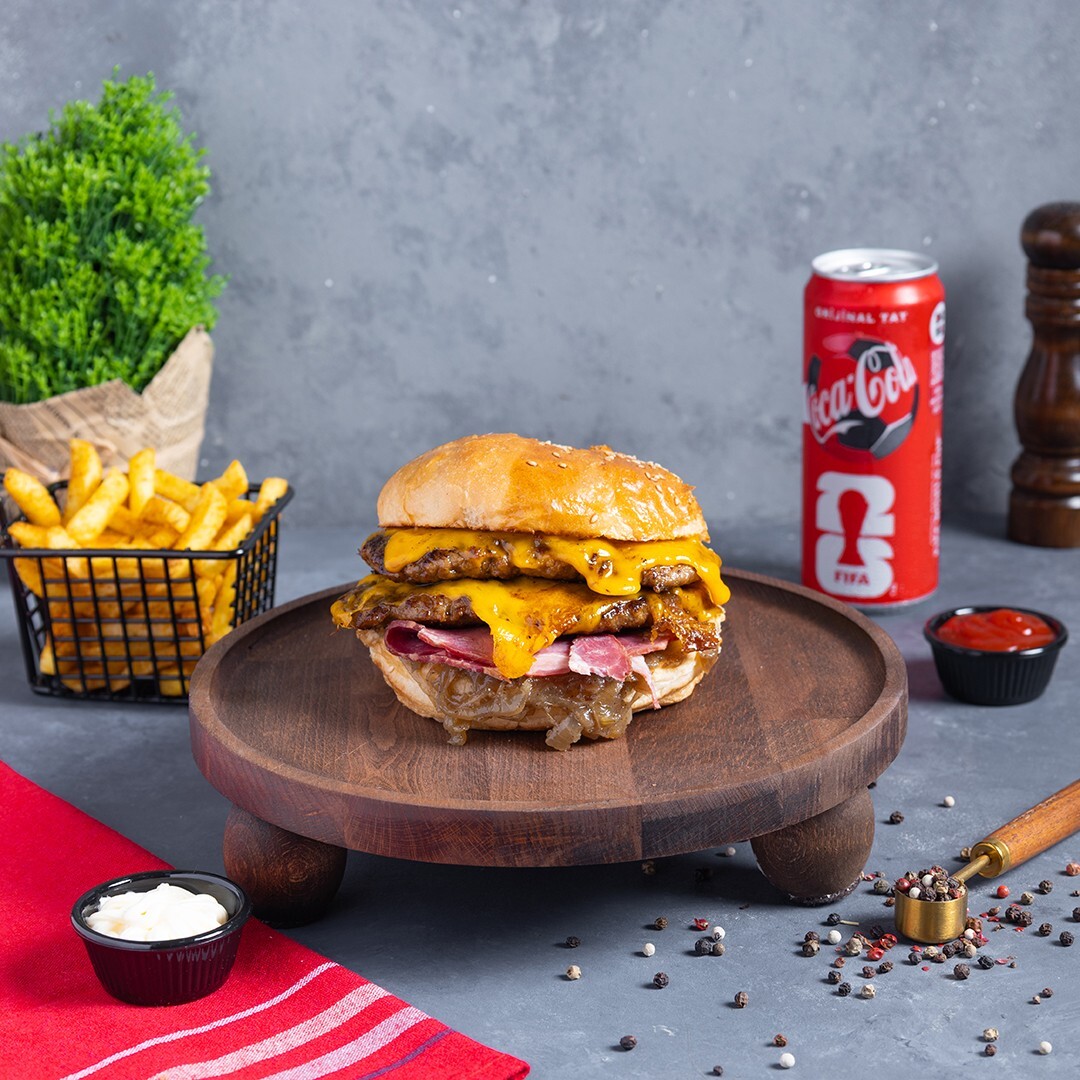 Smoky Boss Burger (Menü)