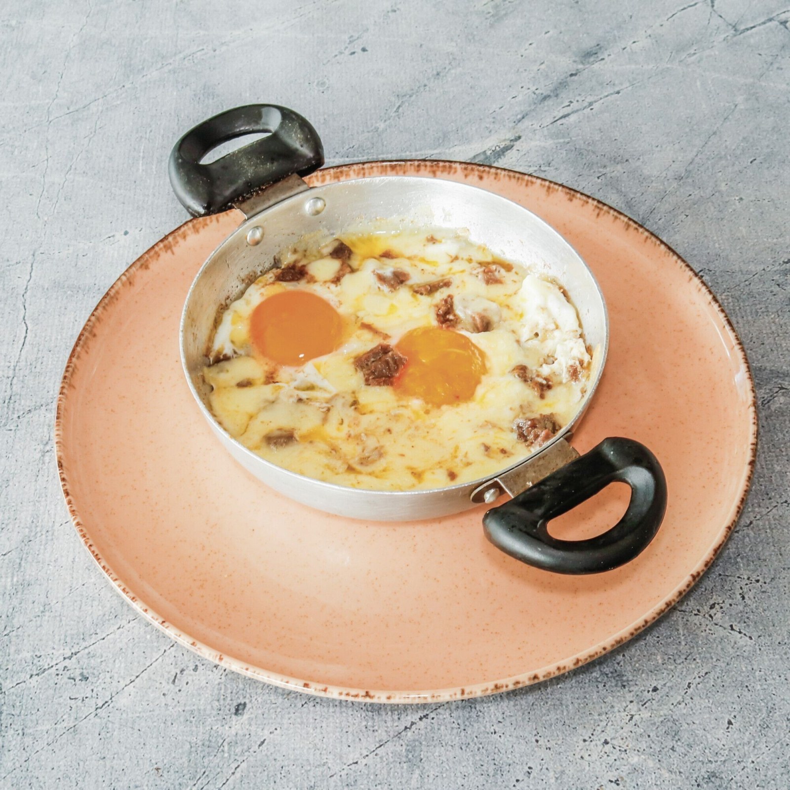 Kavurmalı Yumurta