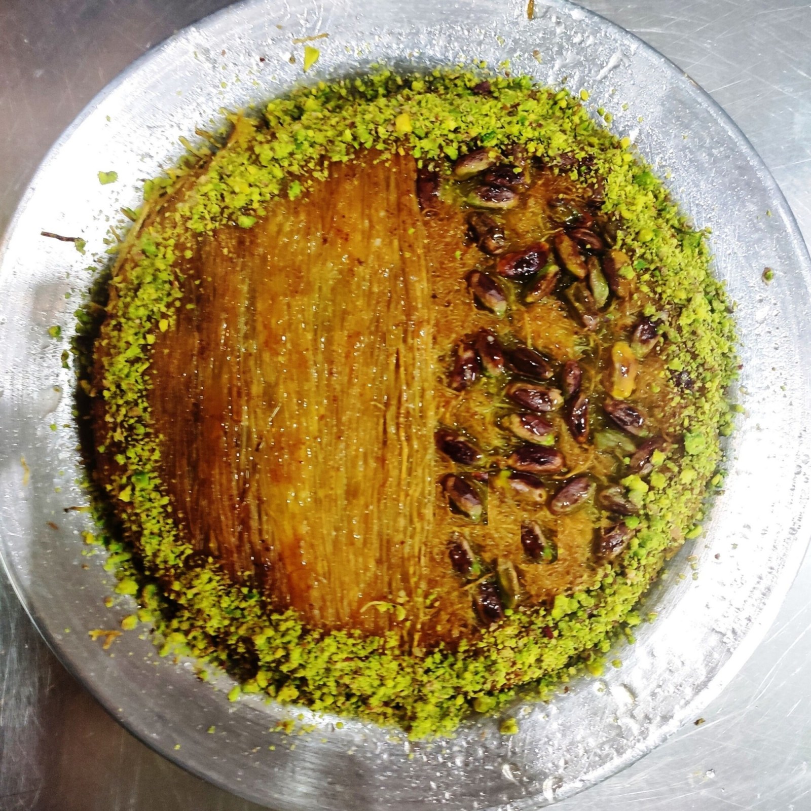 Yarı Hasır Yarı Special (4 Kişilik)