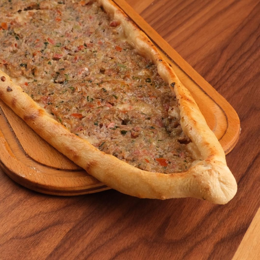 Kıymalı Pide