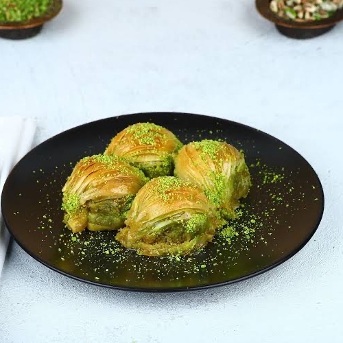 Midye Baklava (700 g)