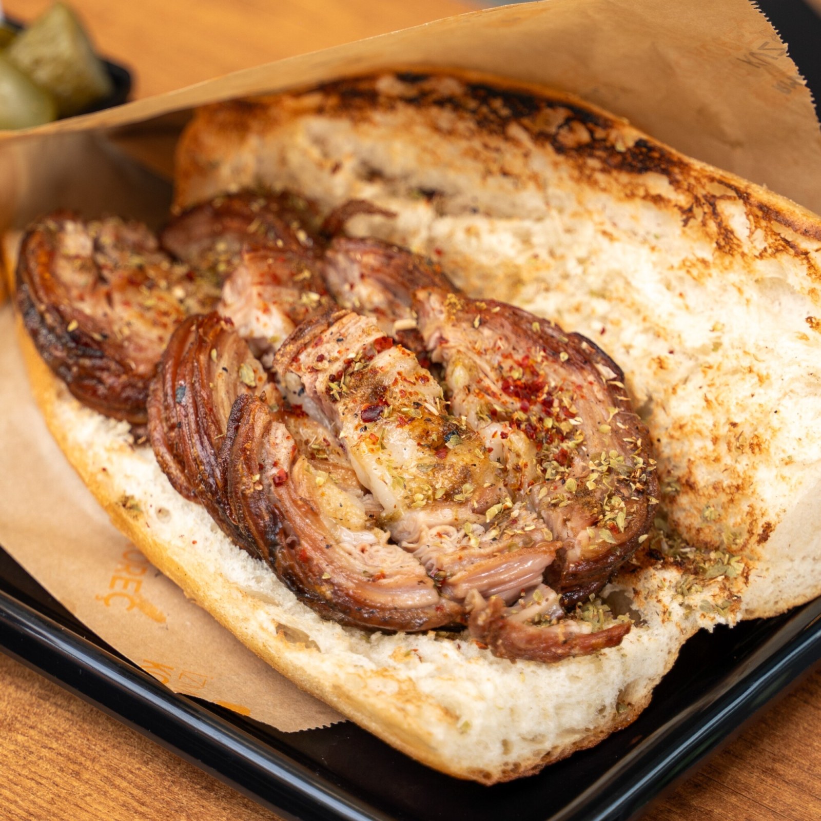 Yarım Ekmek Arası İzmir Kokoreç