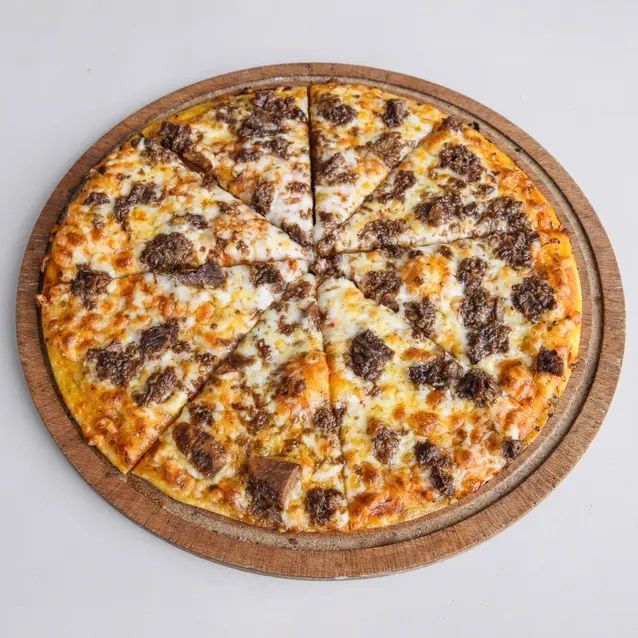 Kavurmalı Pizza (Orta)