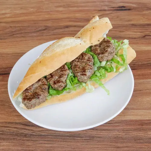 Üç çeyrek Ekmek Köfte