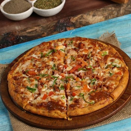 Tavuklu Pizza Menü Orta Boy