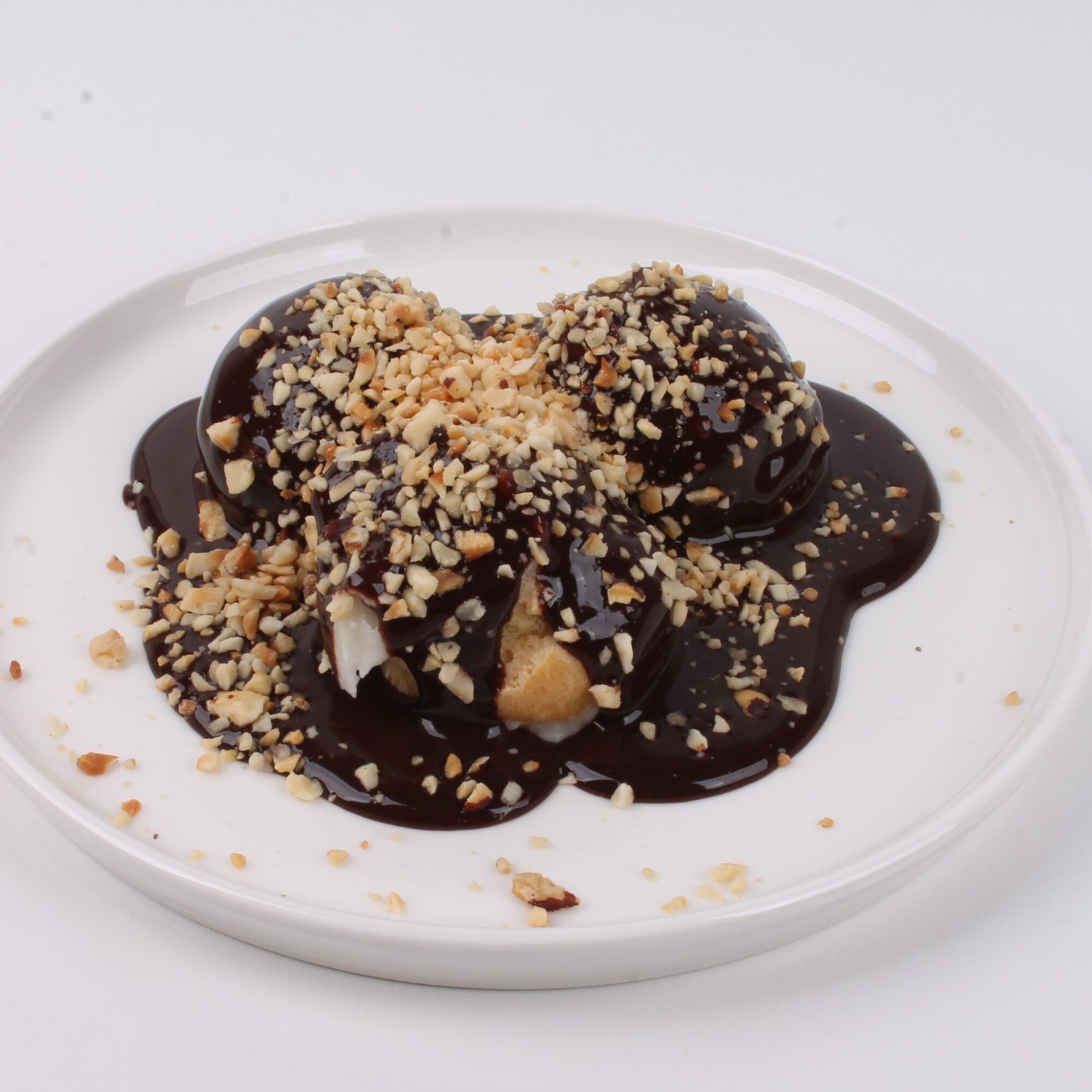 Fındıklı Profiterol (1 kg.)