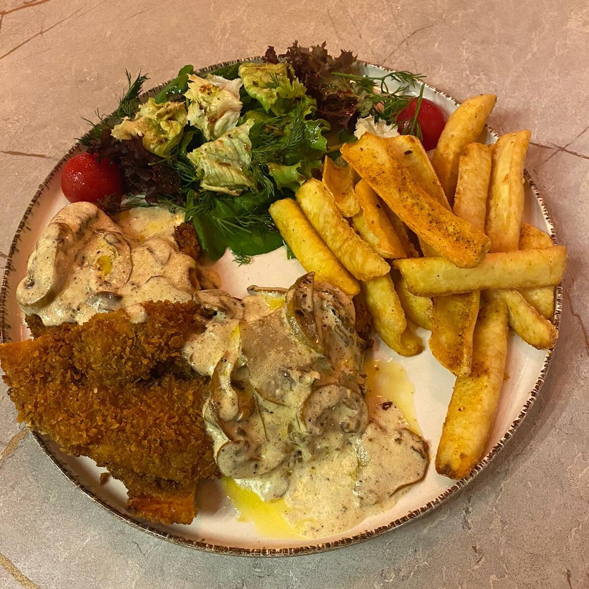 With mushroom Sauce Chicken Wiener Schnitzel